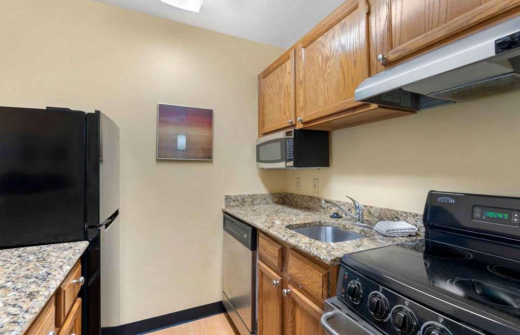 Extended Stay America Suites - Chantilly - Dulles Room photo